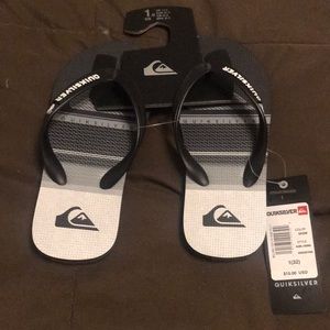 NWT Boys Quiksilver Molokai Highline Flip Flops 1
